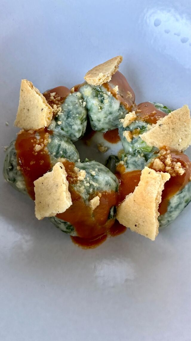 Da un sondaggio fatto ai voi nostri followers il primo è il piatto a cui difficilmente rinunciate 🍝😌
Voi che ne dite della nostra selezione primaverile?
Scopri quale è il tuo preferito visitando il nostro menu nel link in bio

#pasta #gnudi #lasagna #primi